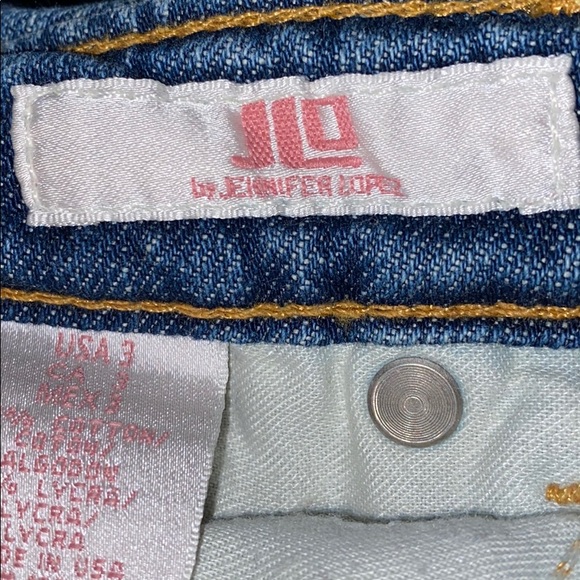 Low Rise JLO Jeans - Picture 2 of 3
